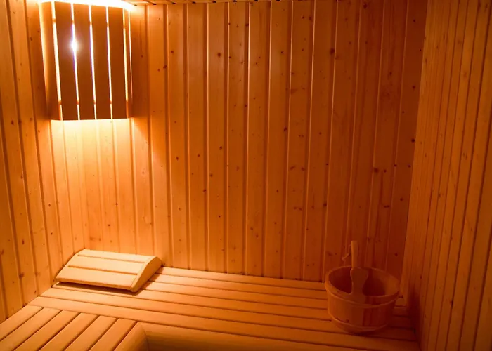 Elizabeth,slano,pool,sauna,garden, 4 Persons Villa *